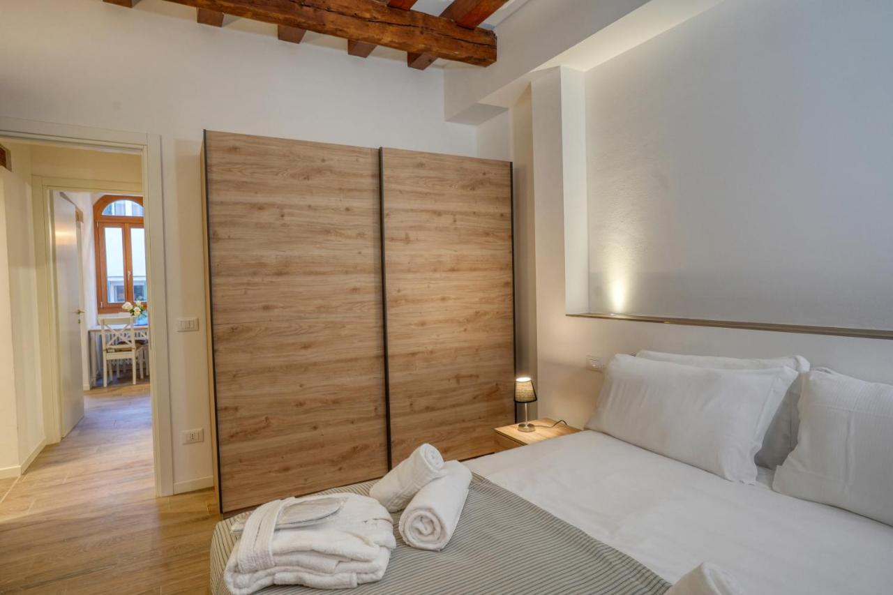 Ecco Suites Apartments Veneza Exterior foto